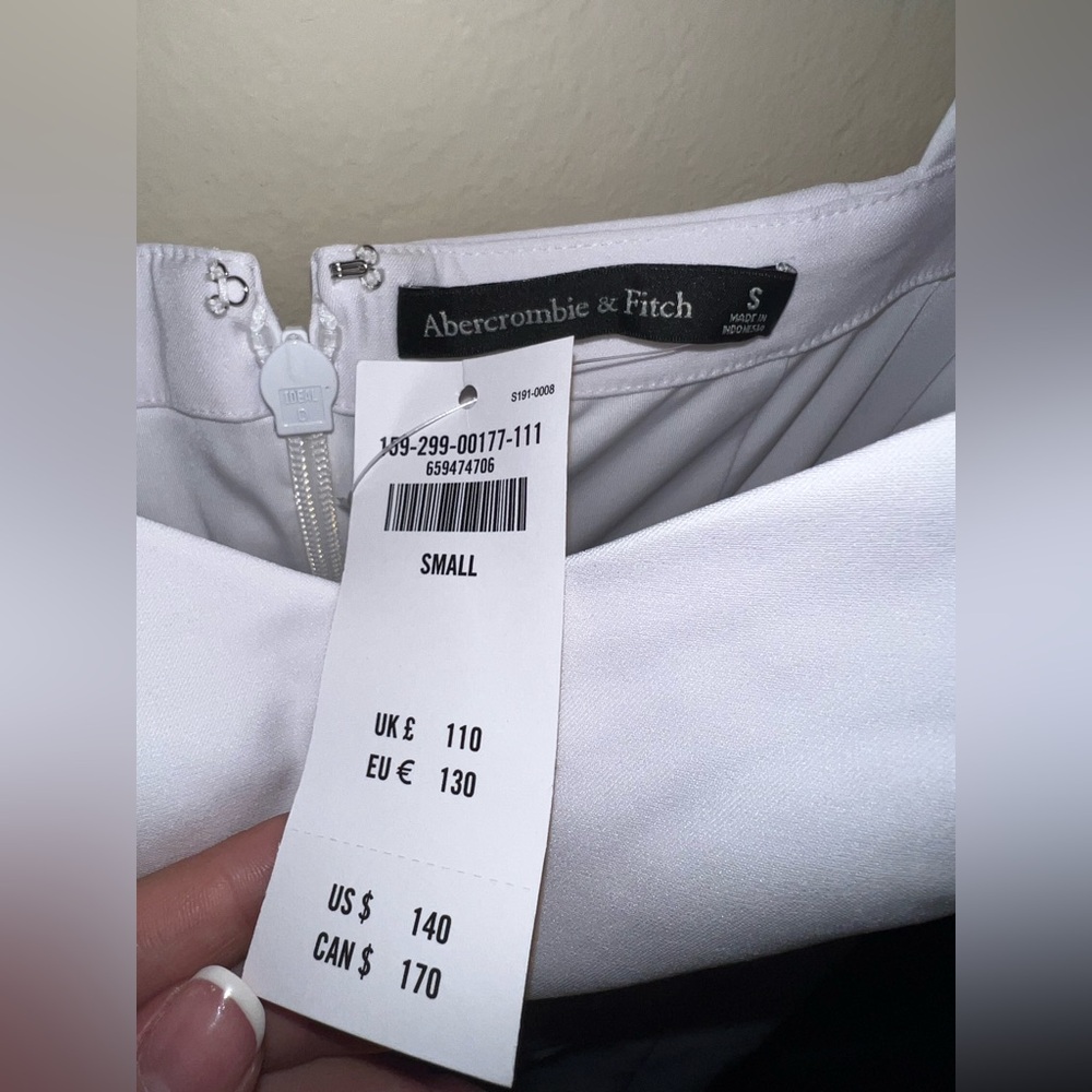 Abercrombie & Fitch White Off-The-Shoulder Midi Dress - Picture 4 of 4